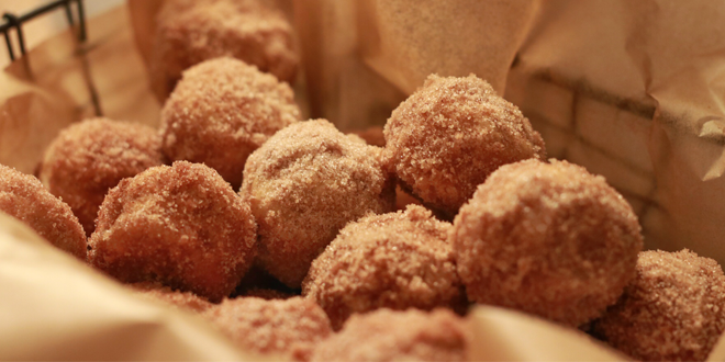 Creative Kosher: Cider Donut Holes