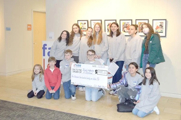 Gross Schechter Raises Thousands for Federation's Israel Campaign