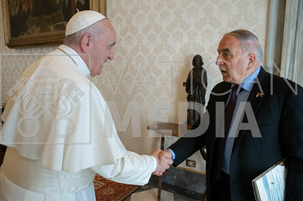 From “The Land” to the Vatican: Federation-Supported Initiative Presented to Pope Francis