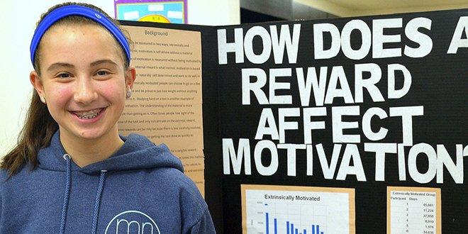 Mandel JDS Participates in Science Fair