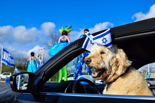 Hundreds Celebrate Israel’s 73rd Birthday