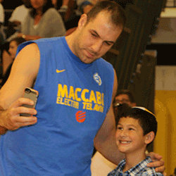 Israel's Basketball Champs Visit CLE