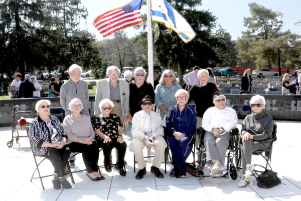 Kol Israel, Federation Fall Memorial Keeps Alive Holocaust Memories